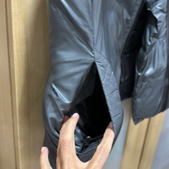 RLX Grey vest. Size M. - Picture 4 of 8